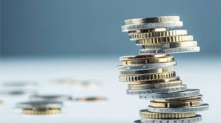 奈雪跨界布局新赛道 关联企业新增集成电路设计业务，零售业触角延伸至科技硬件